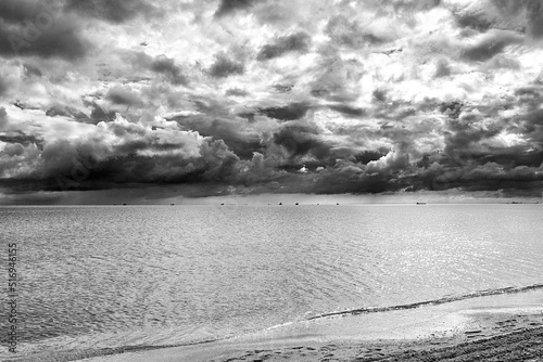 Wallpaper Mural storm over the sea Torontodigital.ca