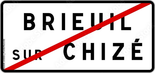 Panneau sortie ville agglomération Brieuil-sur-Chizé / Town exit sign Brieuil-sur-Chizé