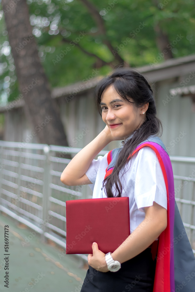 Fototapeta premium female graduate