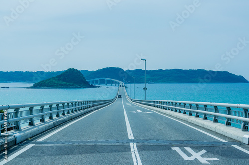 Obraz na płótnie 角島大橋 w salonie