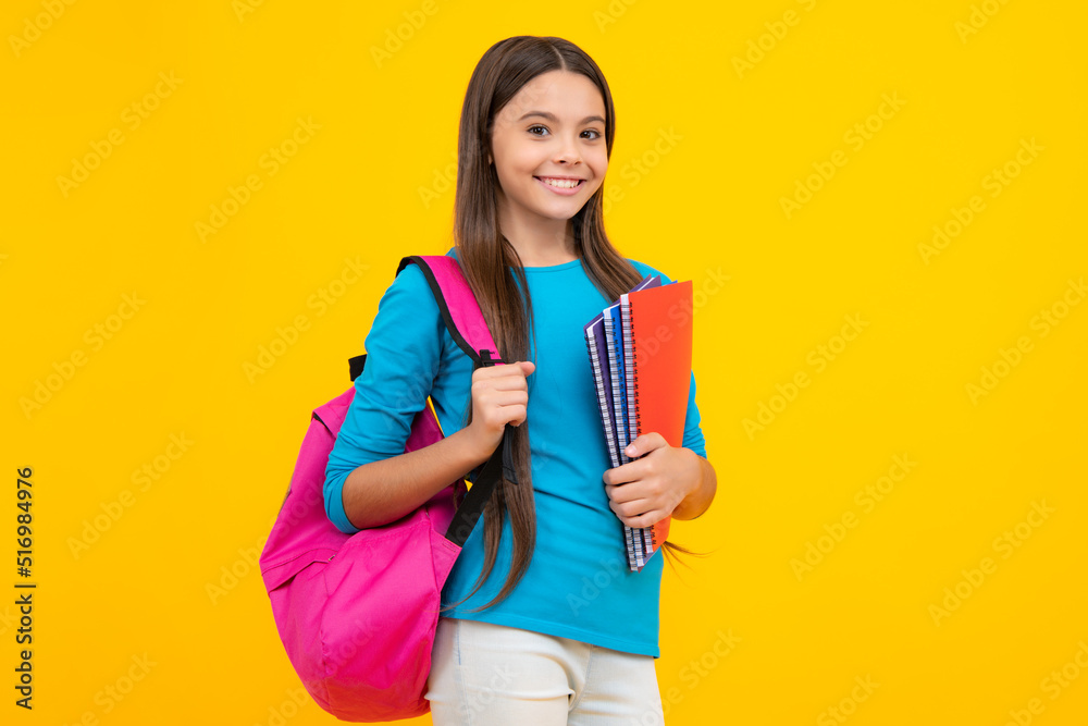 Teenager School Girl With Backpack Holding Water Bottle Isolated On Yellow  Background. Back To School Concept. Healthy Child. Happy Teenager, Positive  And Smiling Emotions Of Teen Schoolgirl. Stock Photo, Picture and Royalty
