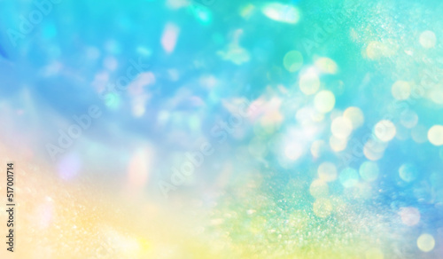 レモン色からエメラルド色へ　pale yellow　green　blue　gradation　opal