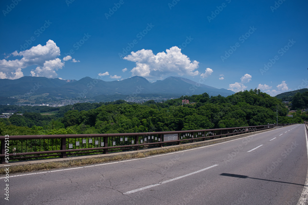 Naklejka premium 道, ハイウェイ, 風景, 空, 旅行, 山, アスファルト