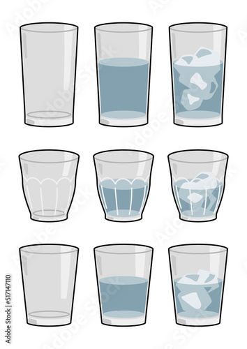 ガラスのコップと水と氷　線あり