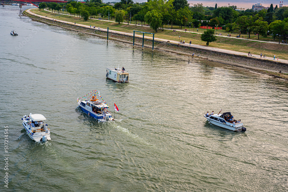 Obraz premium 09 July 2022, Belgrade, Serbia, 17th Belgrade Carnival of Boats on the Sava Promenade, one of the favorite manifestations for Belgrade citizens and visitors