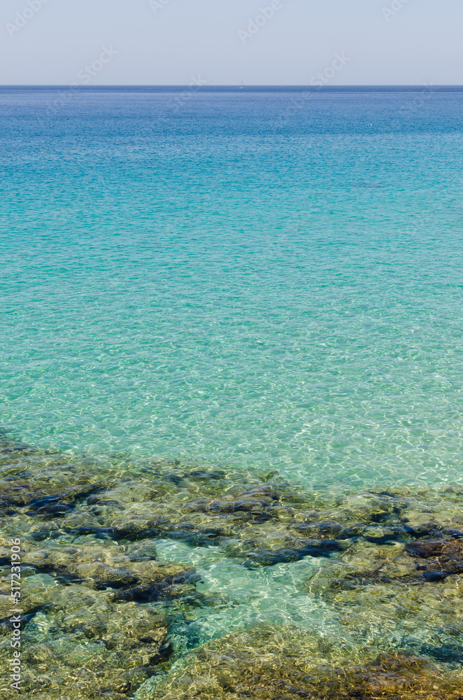 Clear, turquoise and transparent seawater. concept of tranquility and calmness