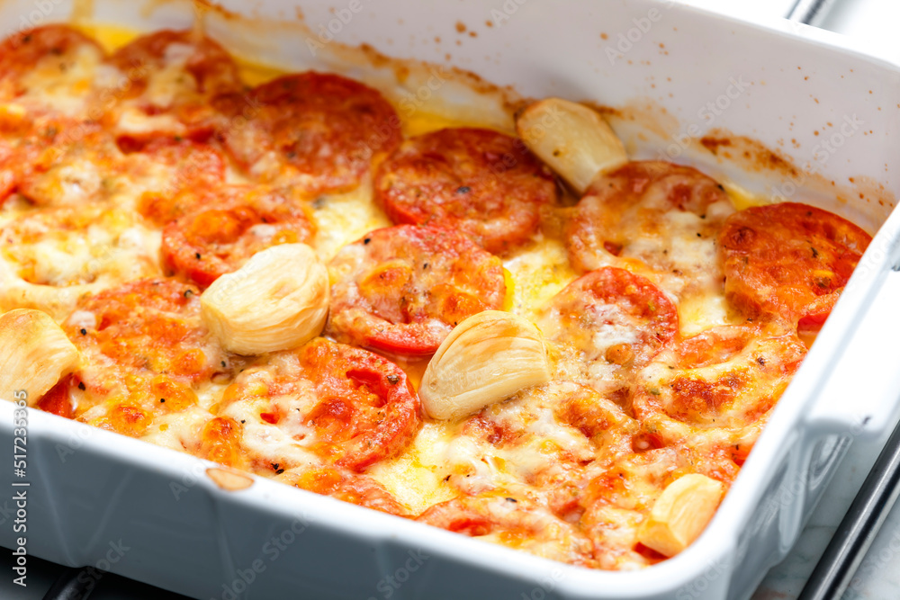 baked tomatoes with cheese and garlic baked tomatoes with cheese and garlic