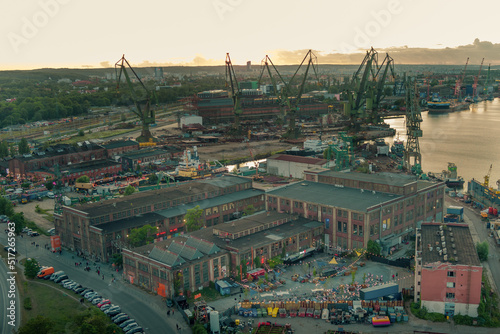 view of the gdansk shipyard and elektrykow street 