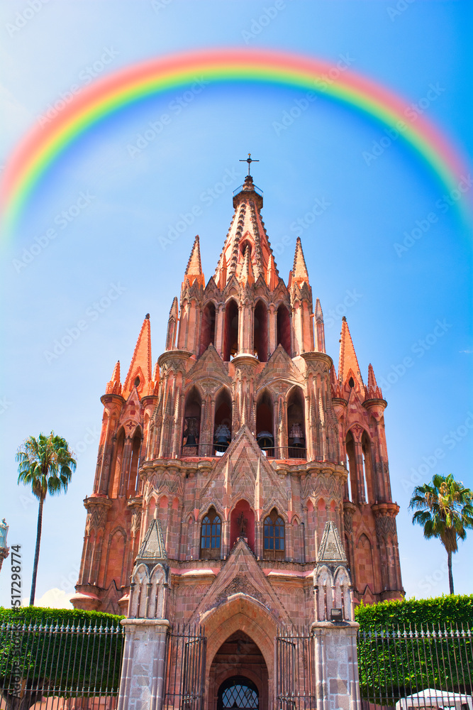 Fototapeta premium サンミゲル・デ・アジェンデの美しい教会