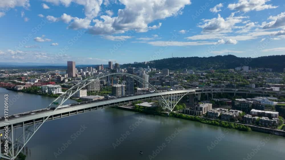 Freemont Bridge hyperlapse in downtown Portland Oregon