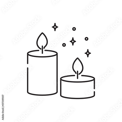 Aroma candles line outline icon © sekinekhanim