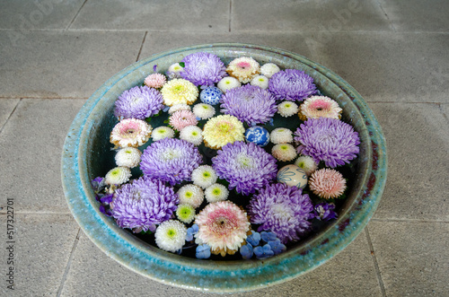 Flores jarrón con flores 