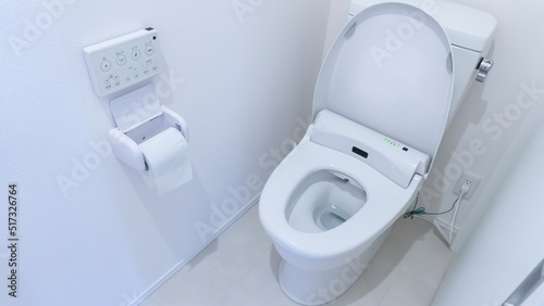 Fotografía 新築住宅のウォシュレットのトイレ