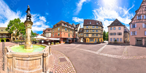 Fotografiet Colorful historic town of Colmar square and fountain panoramic view