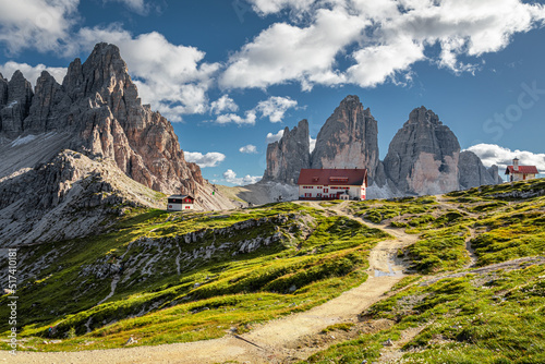 Принти на полотні Tre Cime di Lavaredo and Dreizinnen hut, Dolomites