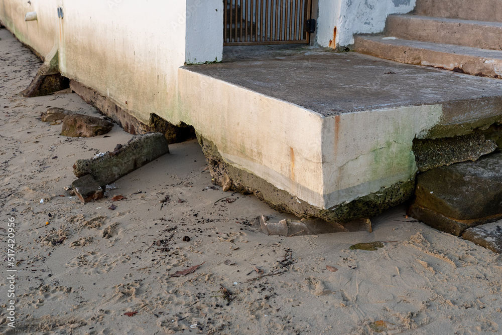 building erosion on beach sand , a dangers problem