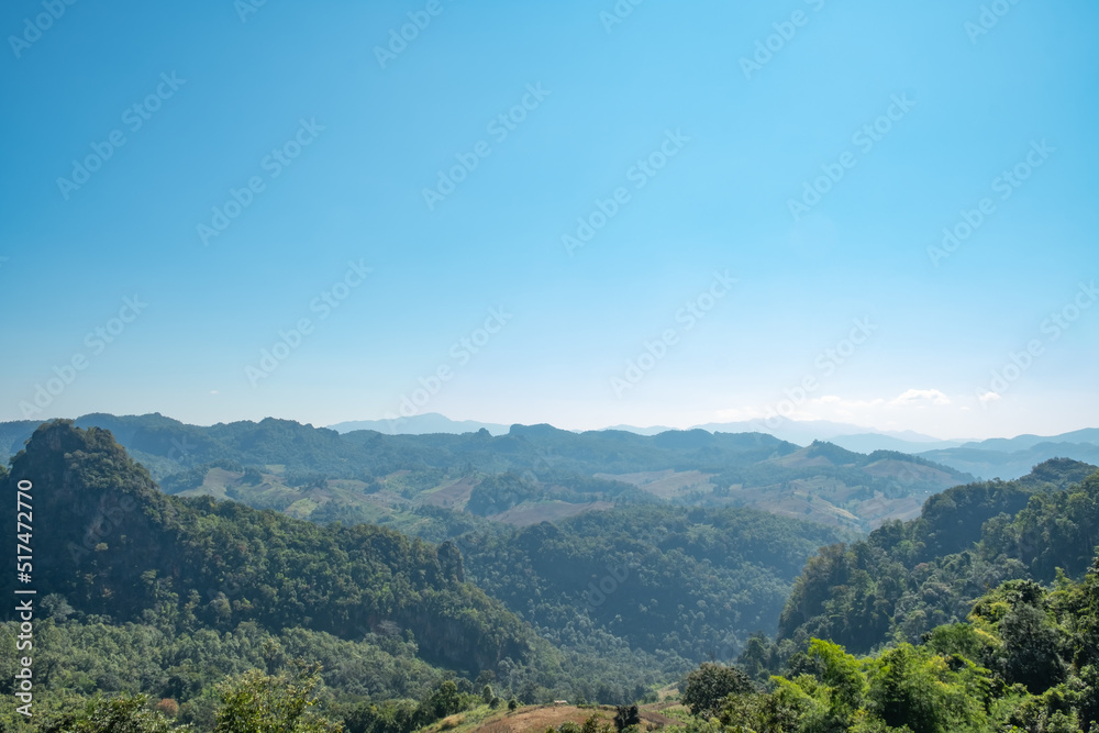 Fototapeta premium mountain scenery with beautiful blue sky