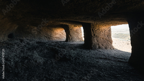Fotografia, Obraz Prehistoric caves located in the Canary Islands