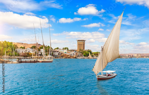 Obraz na płótnie Traditional sailboats in the Nile in Aswan city, Egypt w salonie