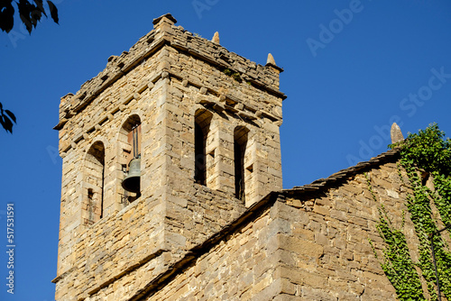 iglesia de la Virgen de la Asunci  n  siglo XII  As  n de Broto  municipio de Broto  Sobrarbe Huesca  Arag  n  cordillera de los Pirineos  Spain