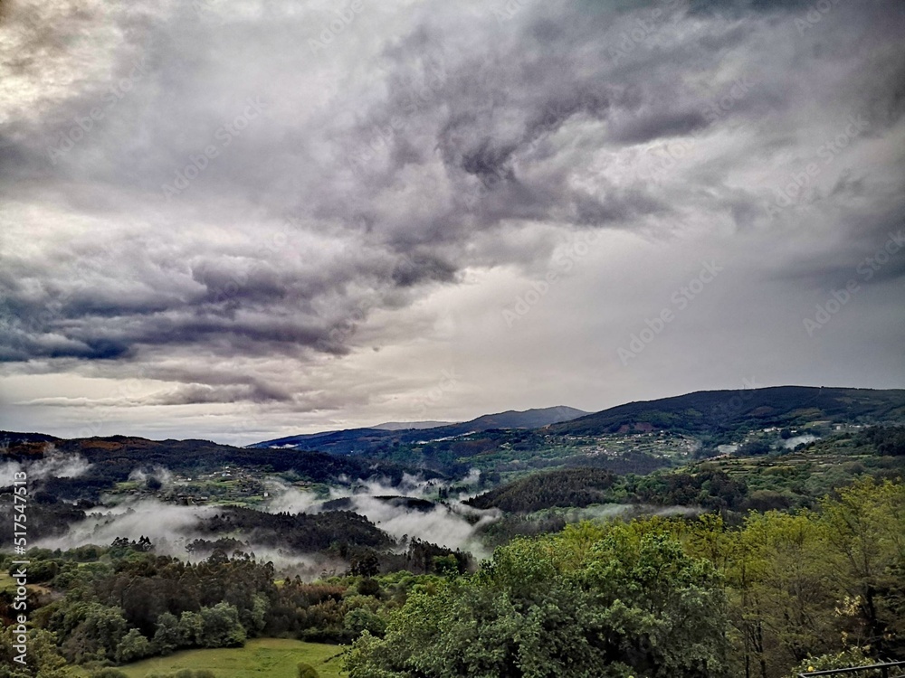 Valle en las montañas de Lugo, Galicia
