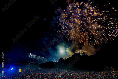 Feuerwerk beim Sommernachtstraum 2022 in München