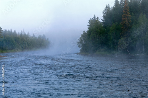 Foggy morning on the northern river.