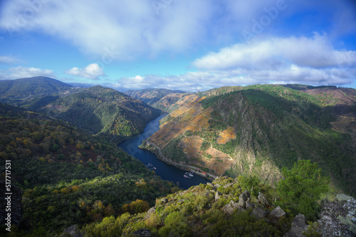 Fotografie View of the heart of the Ribeira Sacra from the Matacas viewpoint