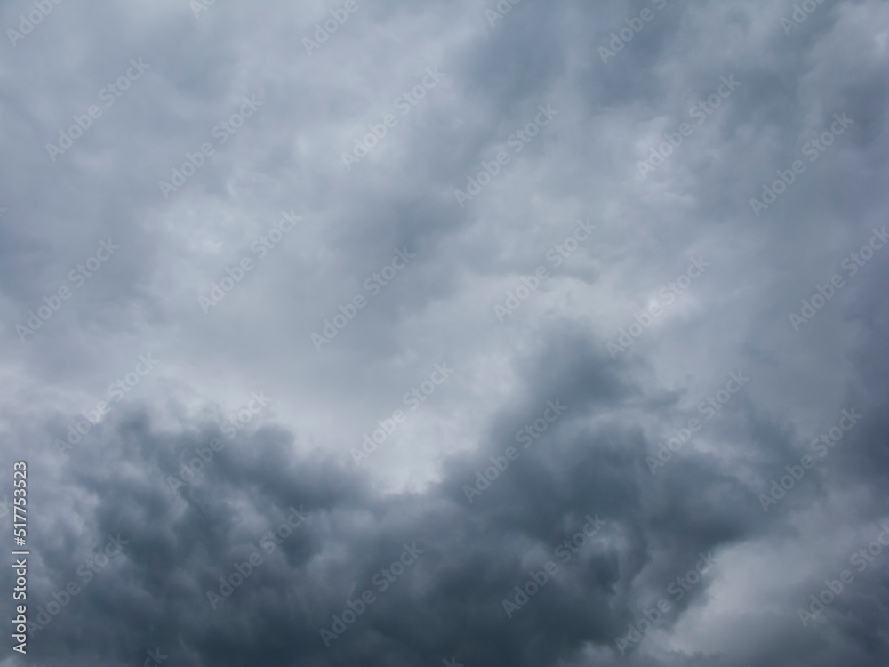 Photo of a gray cloudy sky with clouds