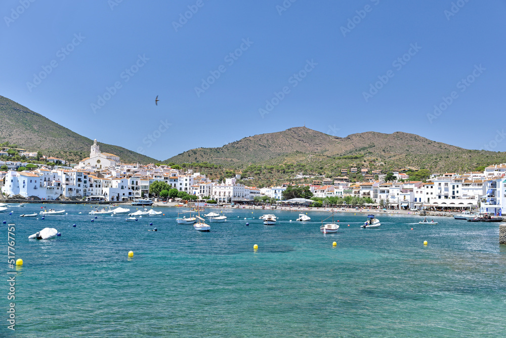 Obraz premium Gerona, Spain: 07.17.2022; The coast of old Cadaques