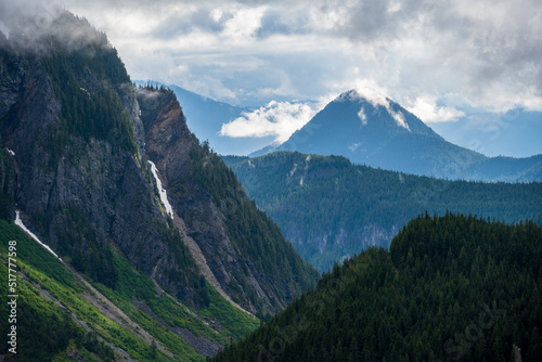 Mt Rainier National Park © Matthew