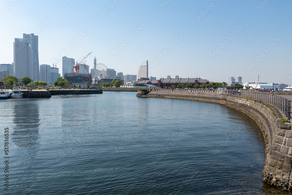 象の鼻をした波止場跡にある公園
