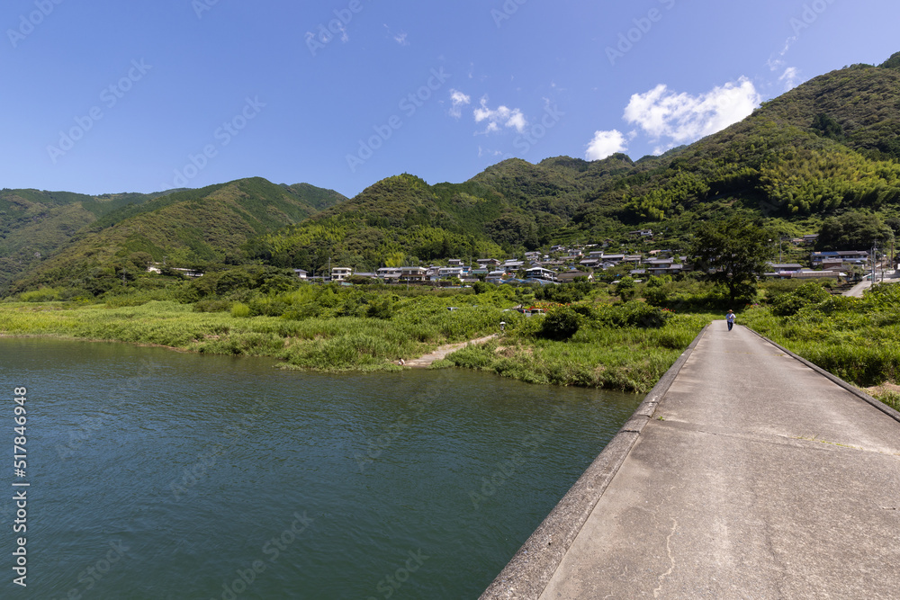 浅尾（あそお）沈下橋（高知県仁淀川）