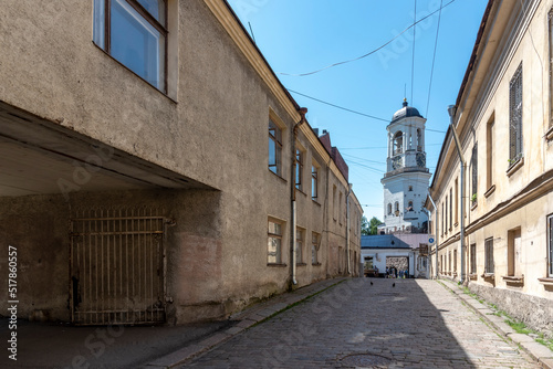 Fototapeta Naklejka Na Ścianę i Meble -  narrow street in the Vyborg town