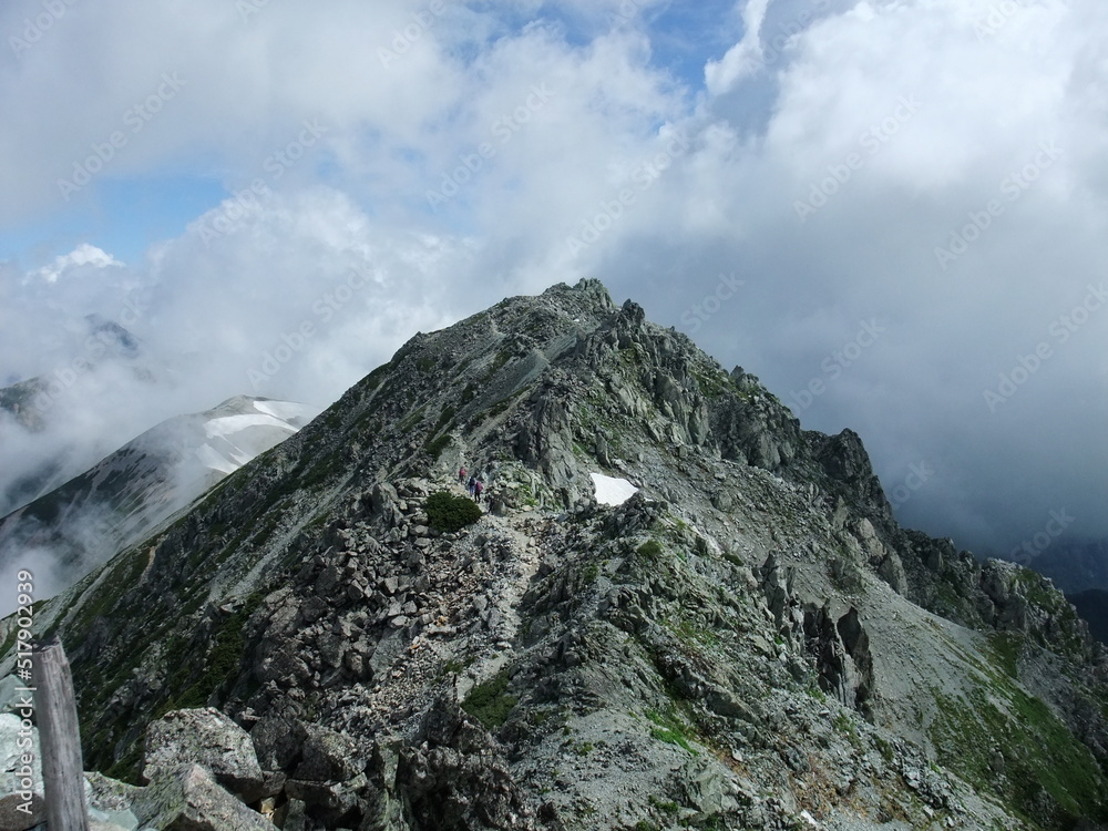 立山の登山道から見た風景