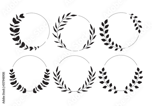 Round frames with eucalyptus branches. Hand drawn vector eucalyptus wreaths for invitations, posters, greeting cards, logos, web, frame art. Line art floral design element.