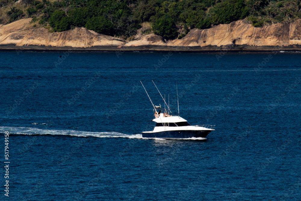 Fototapeta premium boat on the sea - Rio de Janeiro, Brazil
