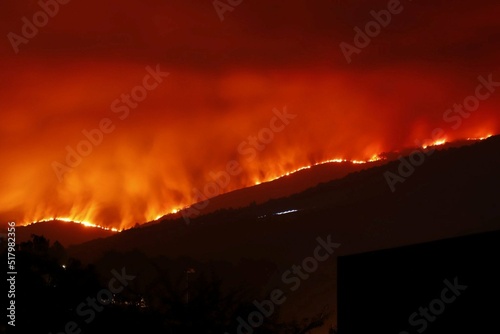 Incendio forestal en Galicia photo