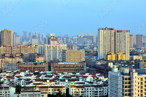 city skyline © 曹宇
