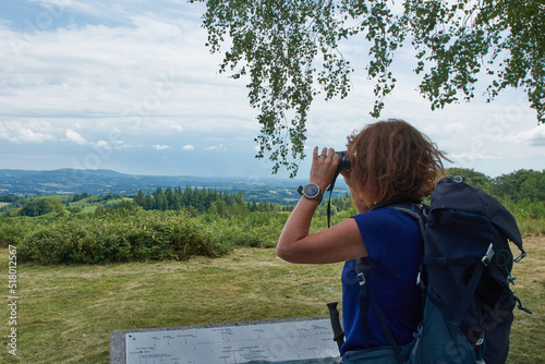 randonneuse au mont-gargan