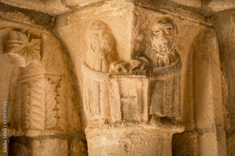 capitel, Monasterio de Santa María la Real de Iranzu, claustro,  siglo XII -  XIV, camino de Santiago,  Abárzuza, Navarra, Spain, Europe