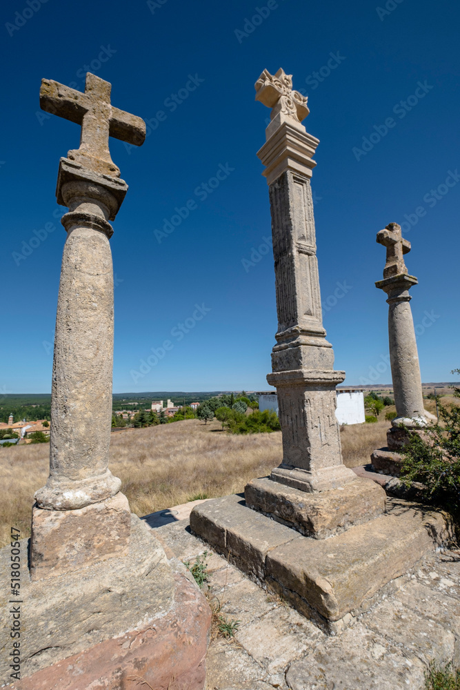 Tres Cruces del antiguo Via Crucis, El Cinto, Almazán, Soria,  comunidad autónoma de Castilla y León, Spain, Europe