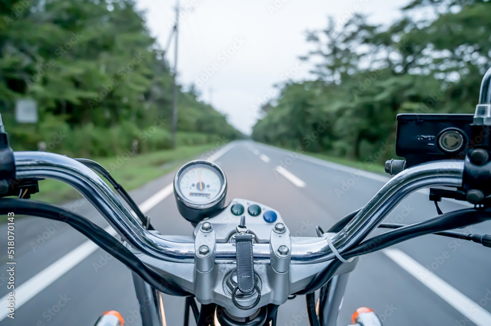 Naklejka premium バイクイメージ 運転 ツーリング