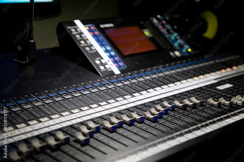 Audio Mixer Audio Mixer