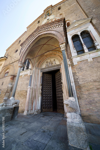 Cathedral of Lodi, Italy: exterior