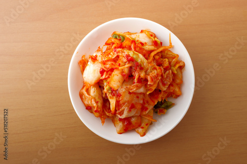 辛くて美味しそうな韓国産の白菜キムチ