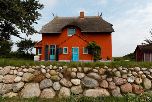 Haus mit Reetdach, Graswarder, Heiligenhafen, Schleswig-Holstein, Deutschland, Europa photo