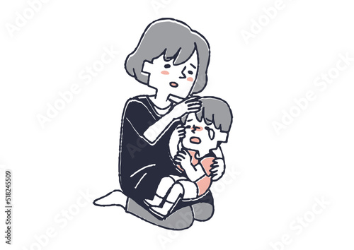 泣いている子供を慰める母親　子供同士で起きる問題と対処する親やスタッフ