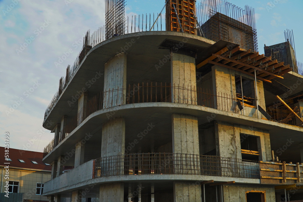 Obraz premium Steel Frames of A Building Under Construction