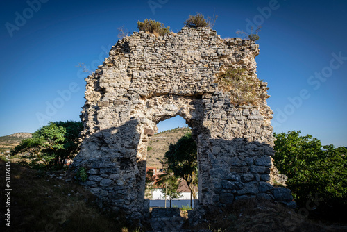 restos del castillo y el recinto amurallado, Cabrejas del Pinar, Soria, Comunidad Autónoma de Castilla, Spain, Europe